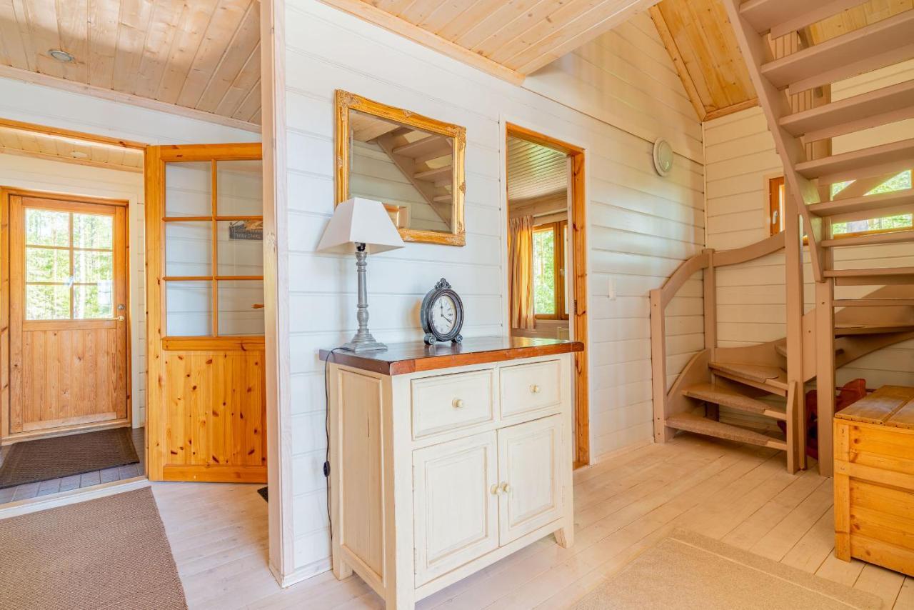 Patalaiska Cottages Ruokolax Exteriör bild